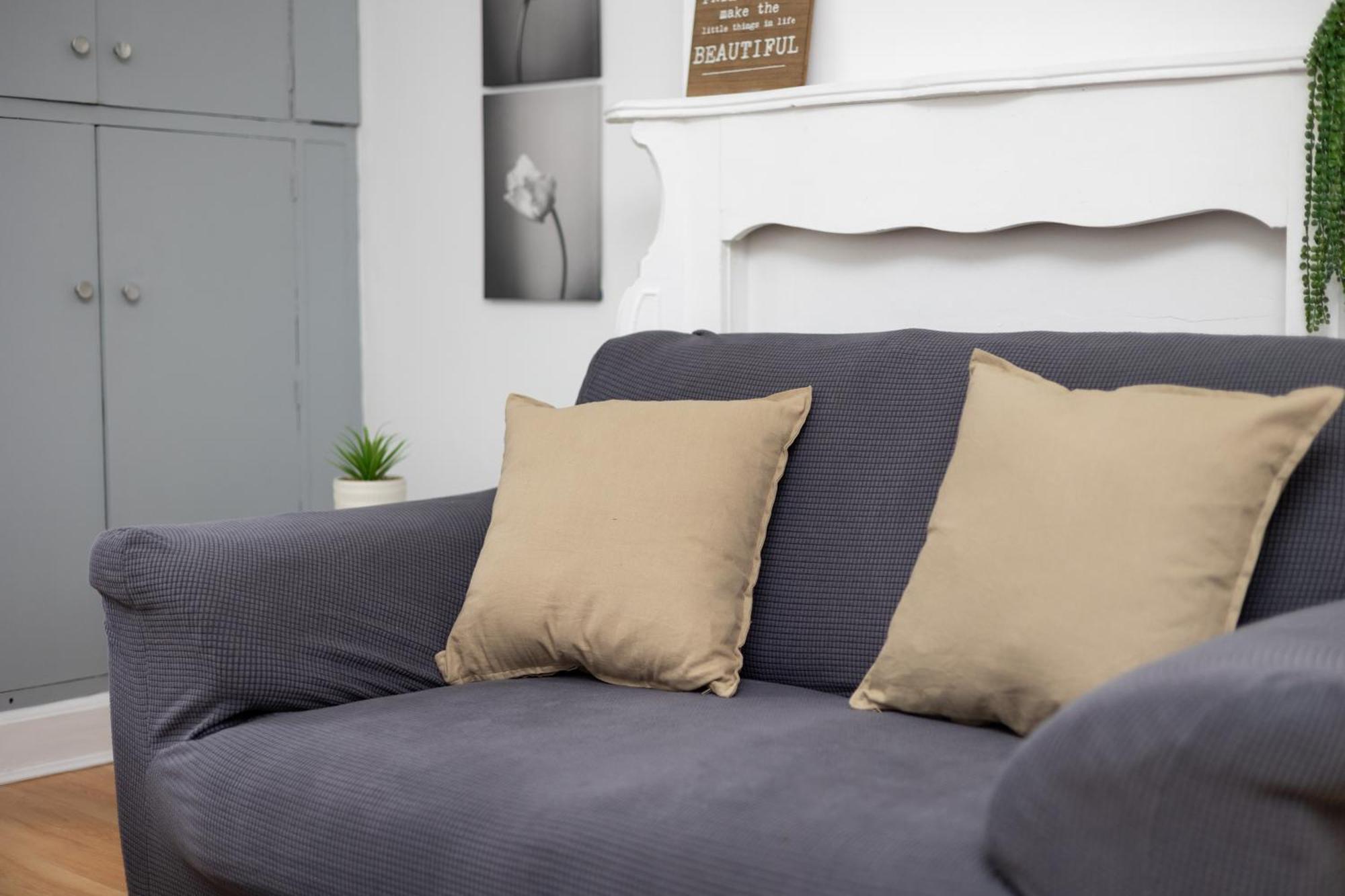 Spacious 3 Bedroom Ground Floor Apartment - 10 Mins From City Centre ليدز المظهر الخارجي الصورة